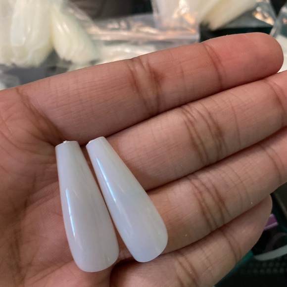 500PCS coffin nails + 4 glue + file and clippers - Picture 8 of 9